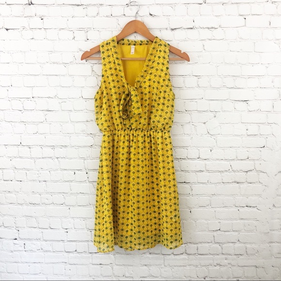 Xhilaration Dresses & Skirts - Pineapple dress Target sleeveless Xhilaration